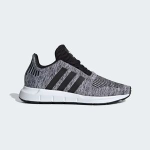 Adidas Swift Run